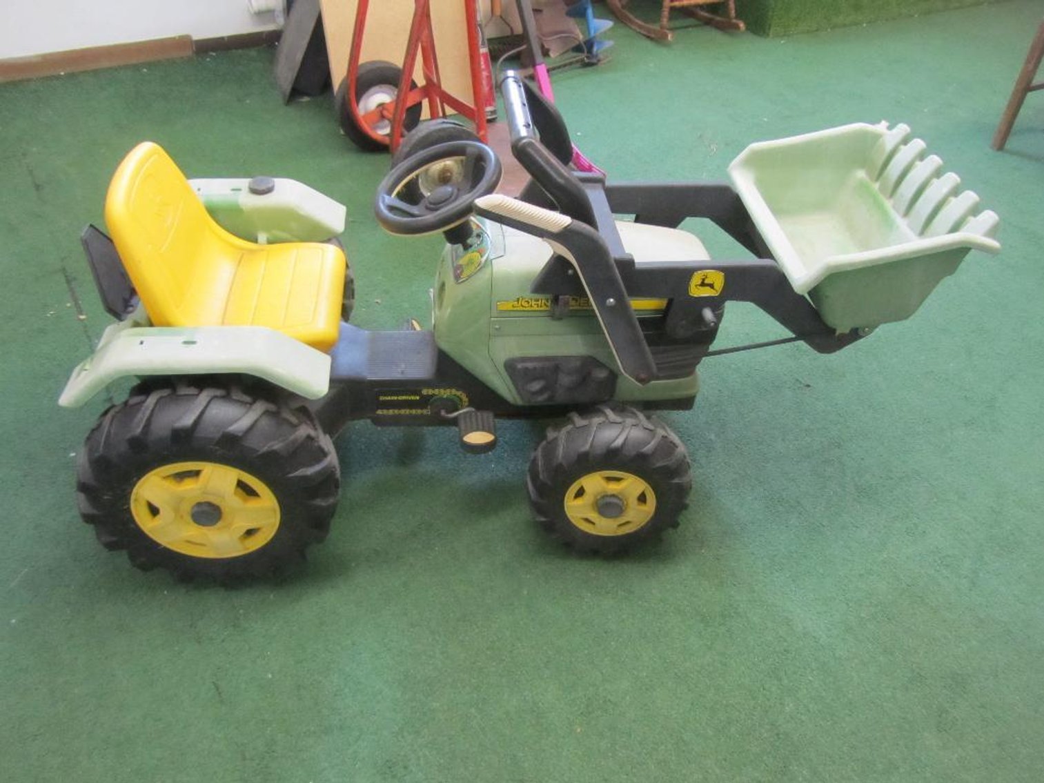 Ideal Corners April Consignment Auction