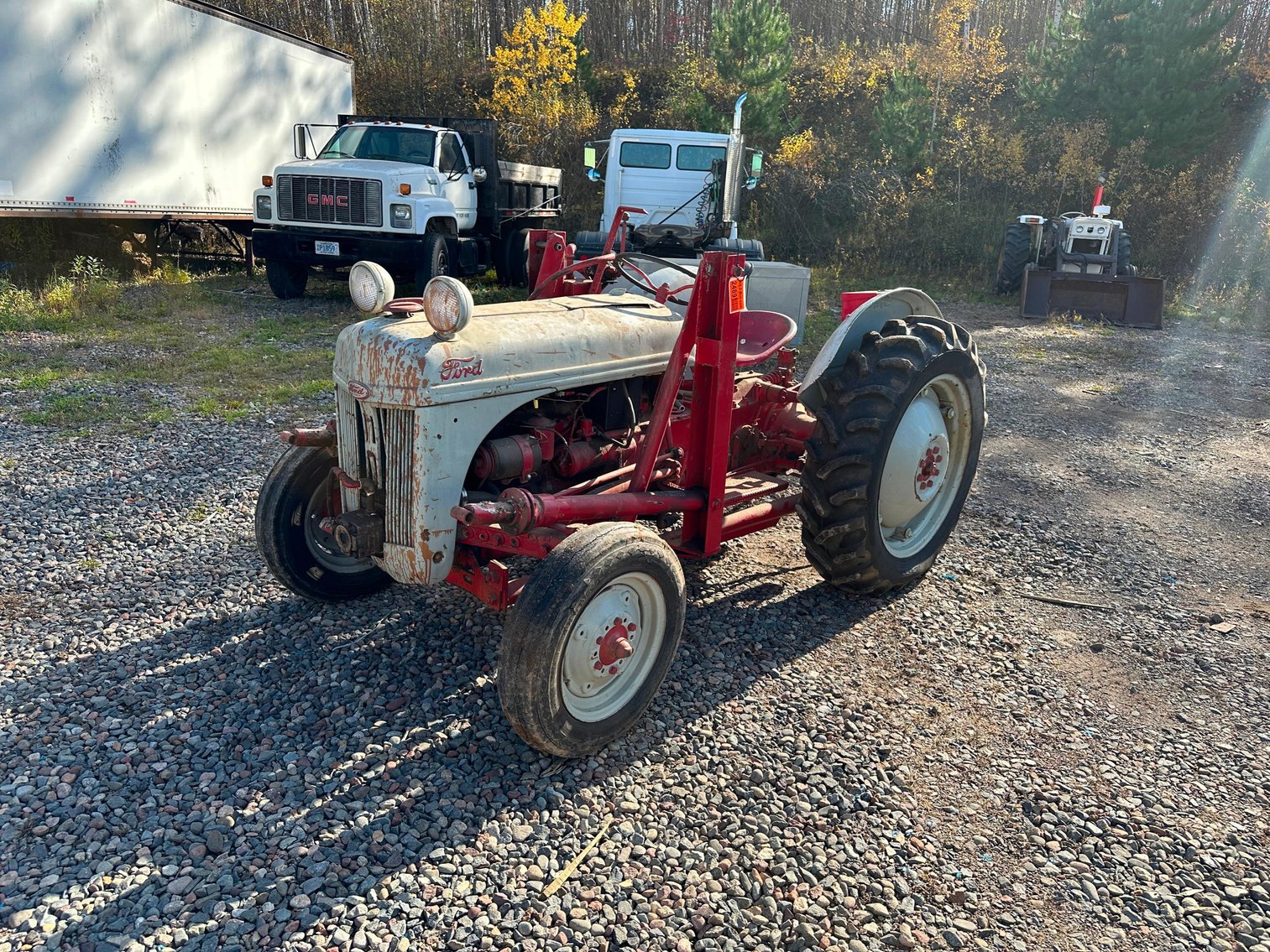 Collector Jeep, Pickups & Farm Equipment