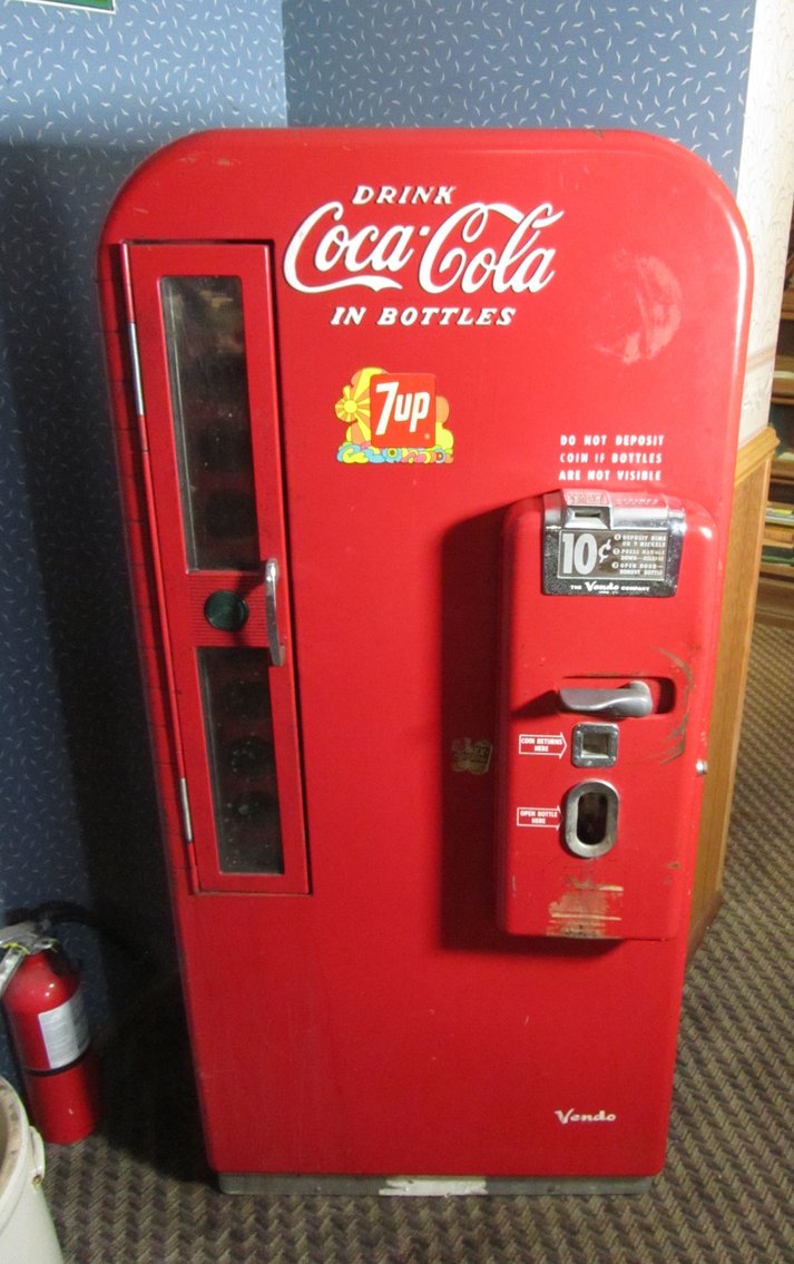 John and Bonnie Person Moving Auction, Baxter, MN (152005)