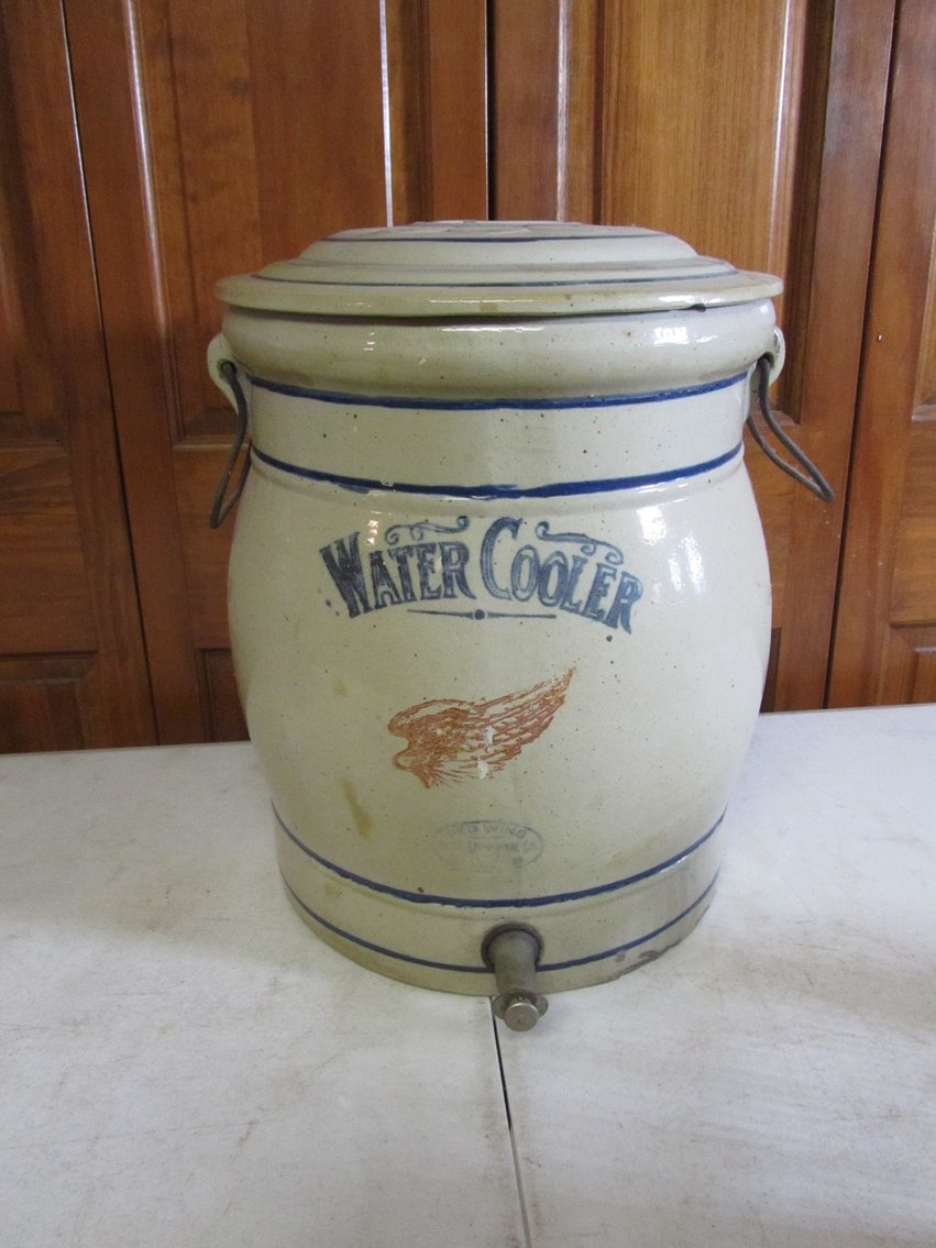 John and Bonnie Person Moving Auction, Baxter, MN (152005)