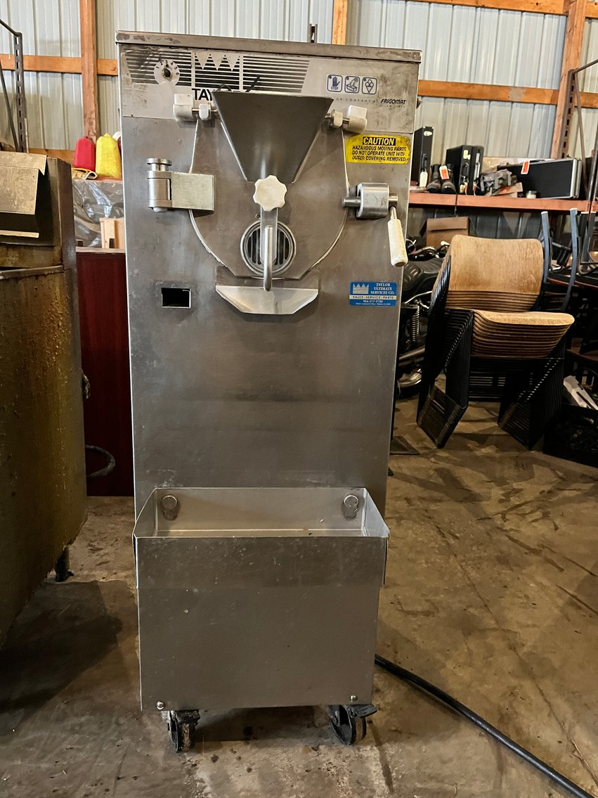 Surplus Restaurant Equipment (153820)