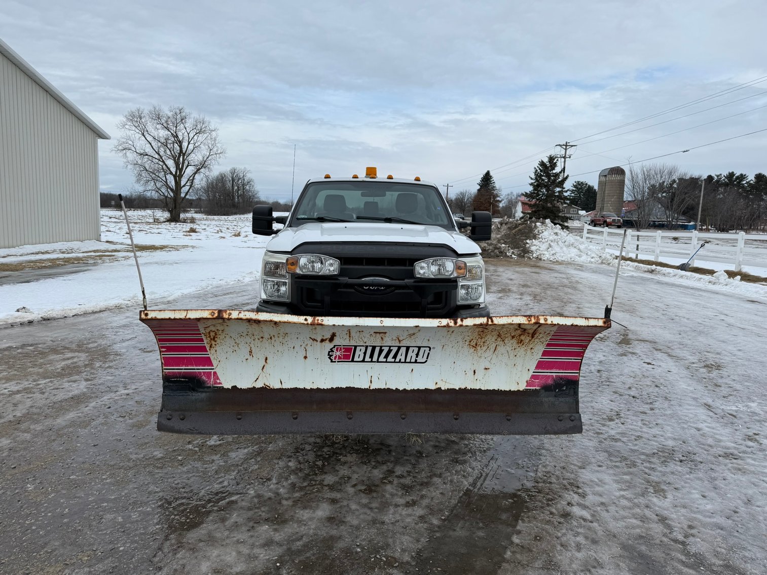 2011 Ford F-350 Super Duty Flatbed With Plow (155288)