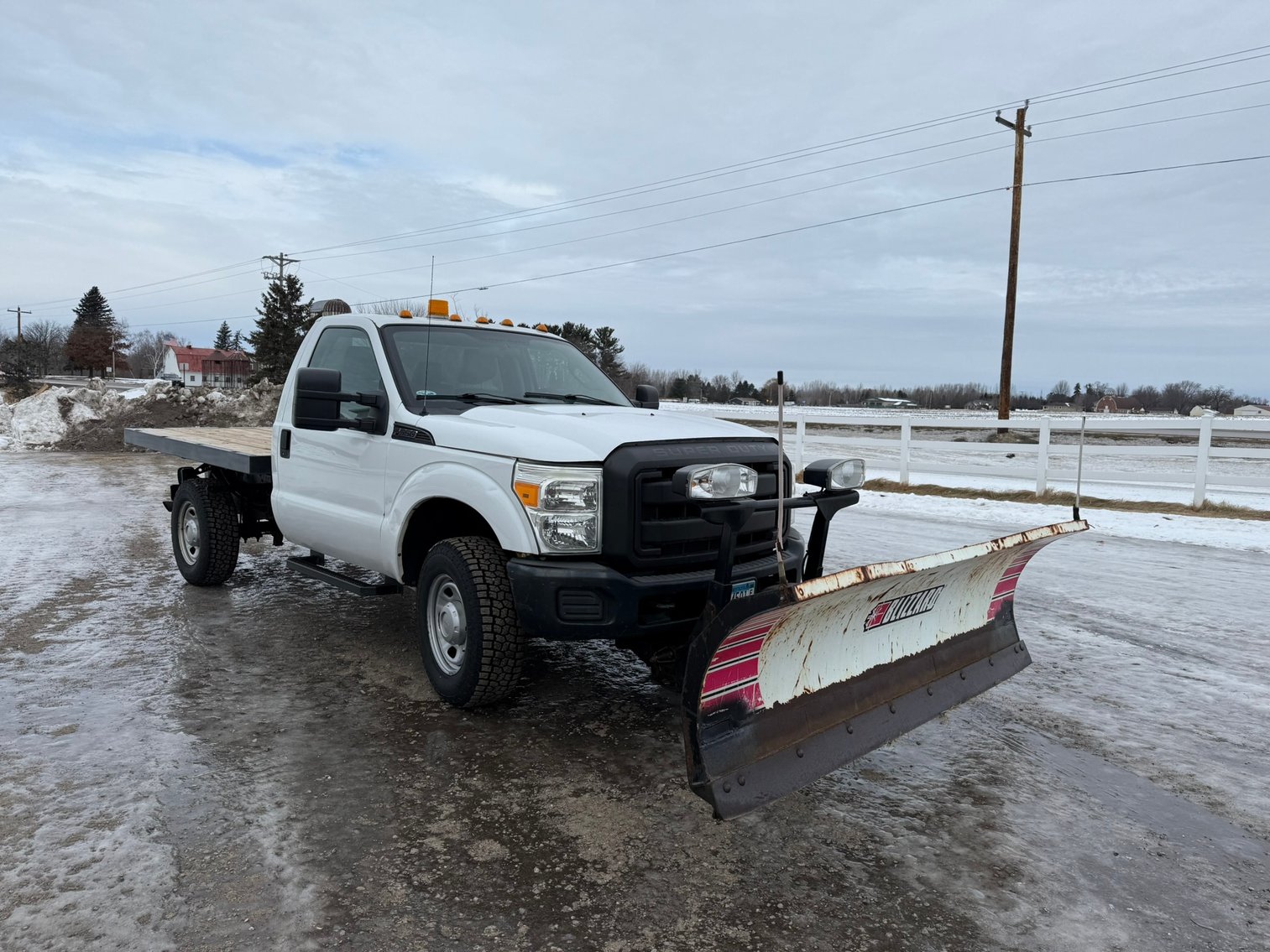 2011 Ford F-350 Super Duty Flatbed With Plow (155288)