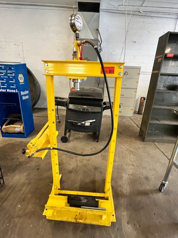 Image for Automotive Surplus to Ongoing Operations (155266)