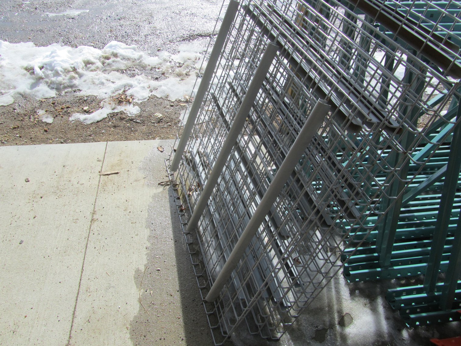 Ideal Corners Late March Consignment Auction, Pequot Lakes, MN (158110)