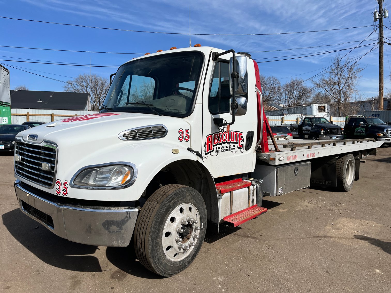 Service Center & Towing Company Auction: Tow Trucks, Snap-On Tools & Shop Equipment (158411)