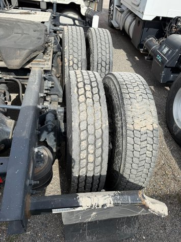 Image for St. Cloud, MN Impound Auction: Semis, Trailers & Box Trucks (158124)