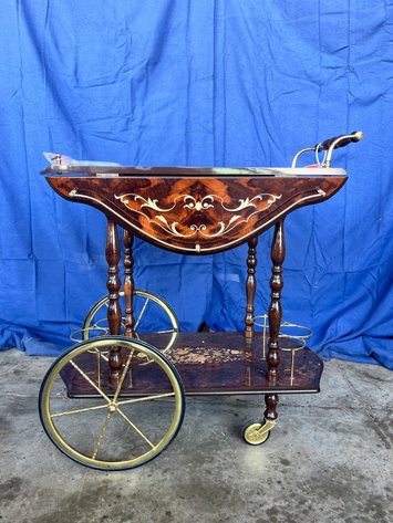 Image for Living Estate Auction: Furniture, Collectible Dolls, Glassware & Décor (158985)