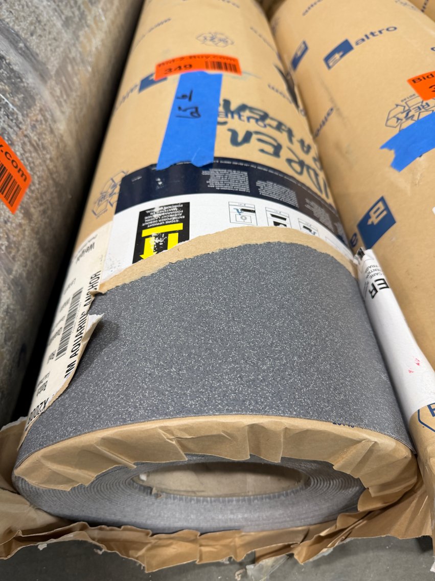 Flooring (Vinyl, Linoleum, Rubber) & Industrial Equipment (160170)