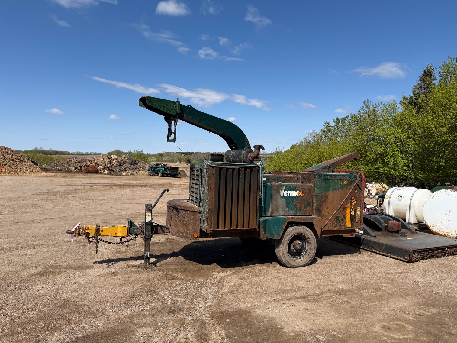 Surplus Equipment to Ongoing Operations: 2009 Ford F550 Pick Up, Fuel Tanks