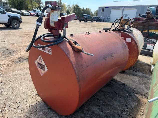 Image for Surplus Equipment to Ongoing Operations: 2009 Ford F550 Pick Up, Fuel Tanks
