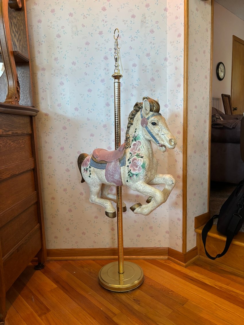 Lifelong Collection of Furniture, Collectibles & Glassware: Hummel, Fenton & Red Wing Pottery