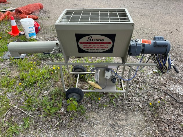 Image for General Contractor Equipment, Pool Cleaning Equipment & Accessories (162167)