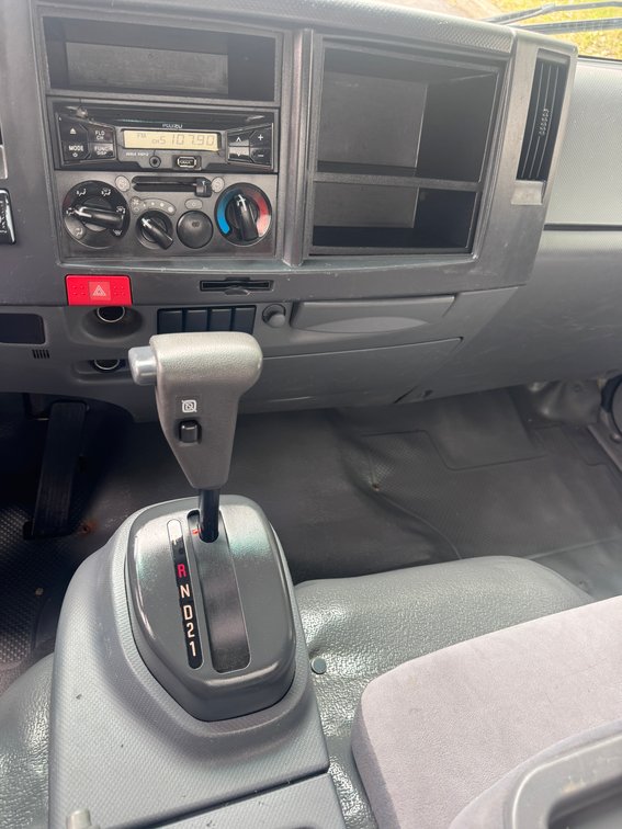 2016 Isuzu NPR Box Truck