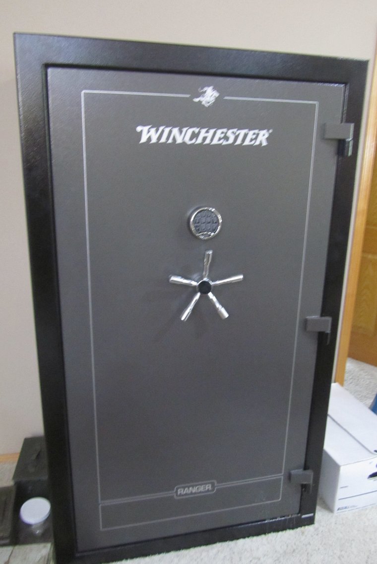 Collectors Estate Auction Collectibles Phase 3, Pequot Lakes, MN