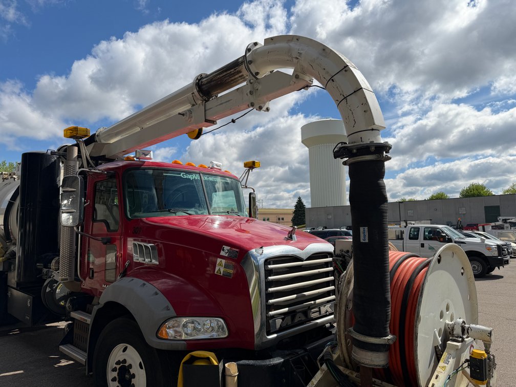 Opening Soon: 2010 Mack GapVax MC1209 Vacuum Truck