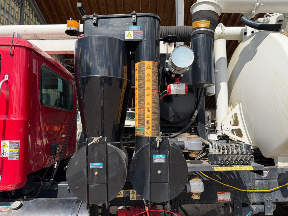 Opening Soon: 2010 Mack GapVax MC1209 Vacuum Truck
