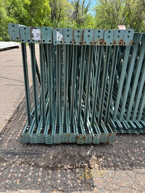 Pallet Racking Surplus: Uprights, Crossmembers and Grates