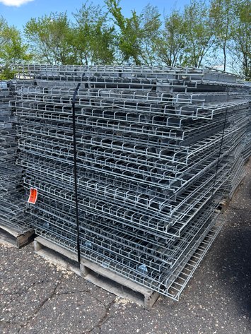 Image for Pallet Racking Surplus: Uprights, Crossmembers and Grates