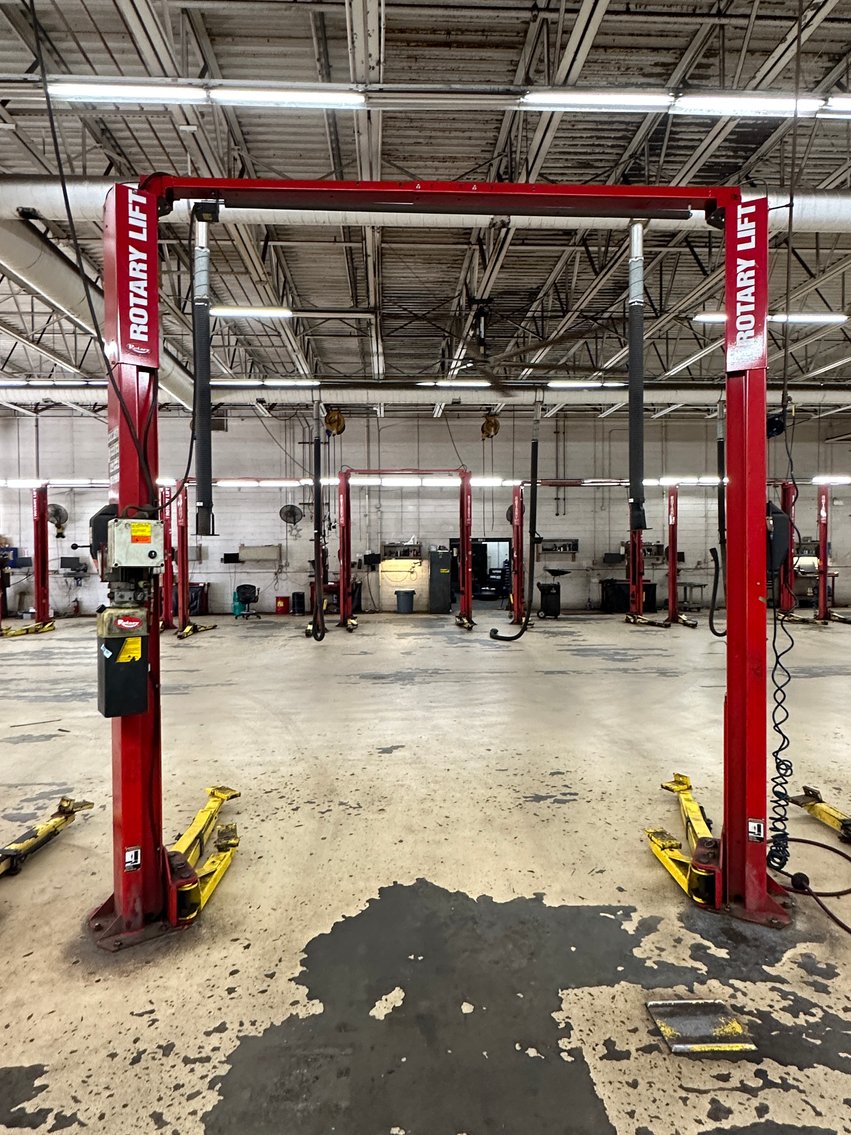 Franchise Car Dealership Built a New Facility | Everything Must Go! (118933)