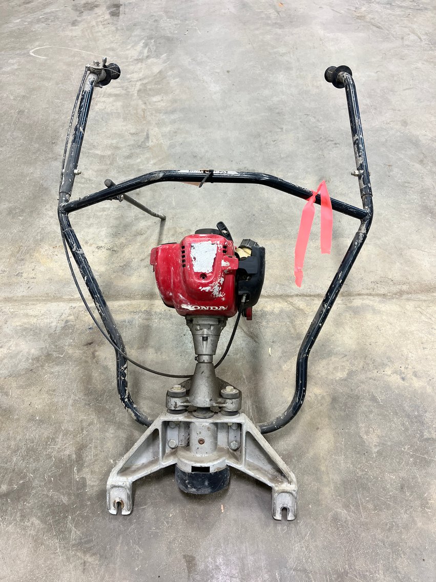 Skid Loader Attachments, Tools, Lumber & Equipment (131789)