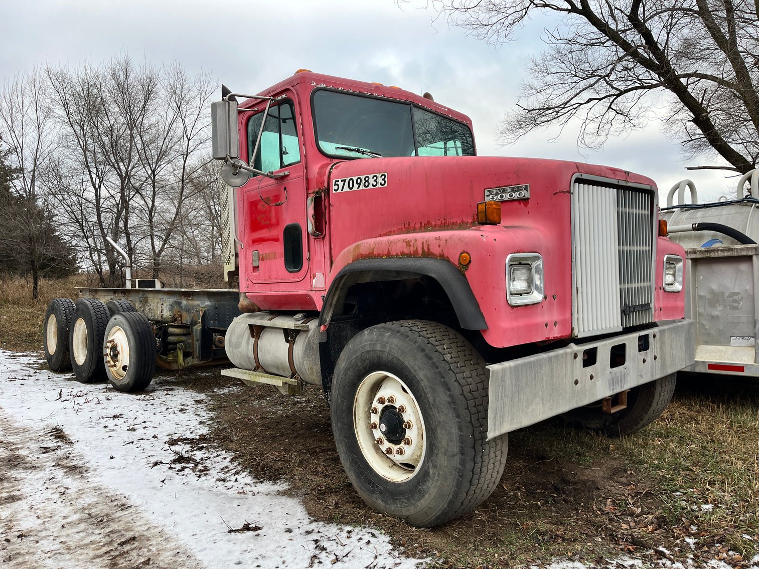 1998 International Paystar 5000, J Craft 18' Aluminum Dump Box & Equipment (132891)