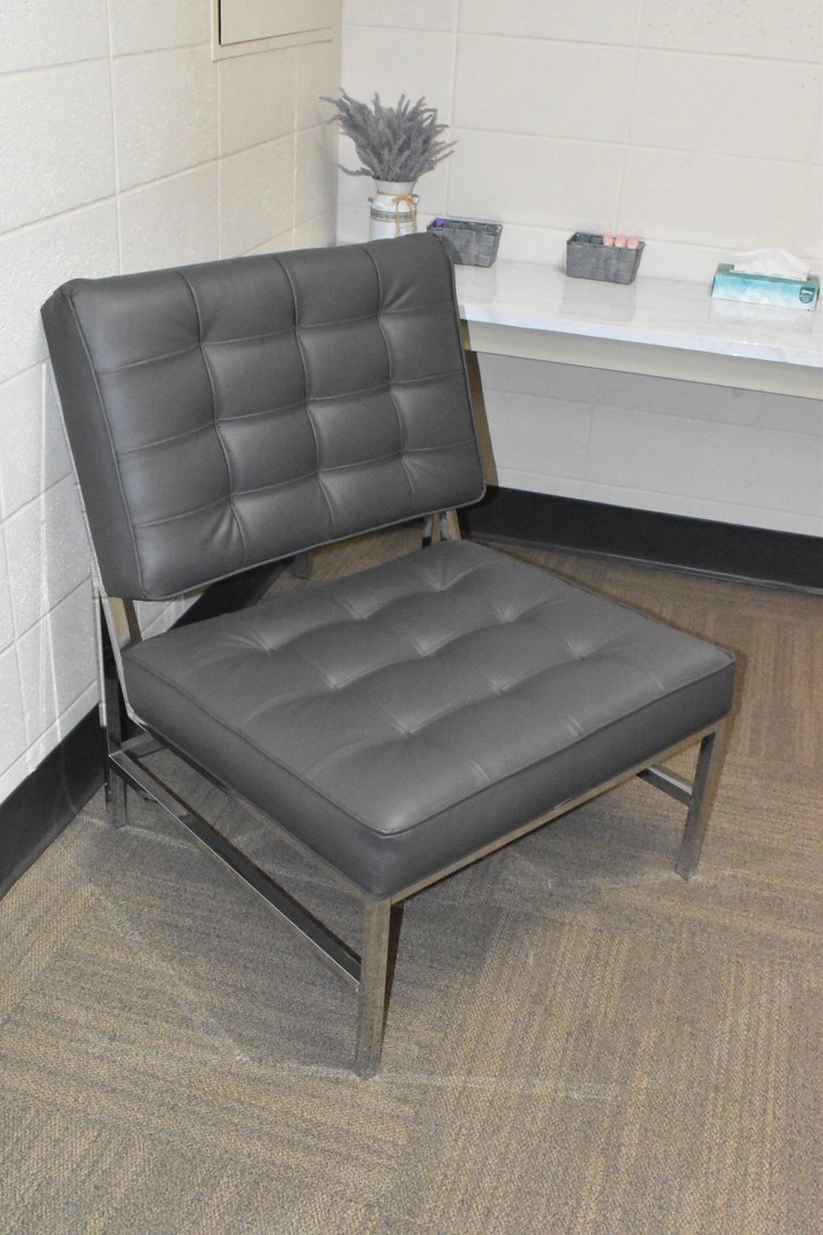 Executive Office Furniture & Club Car Caryall Golf Cart  (133991)