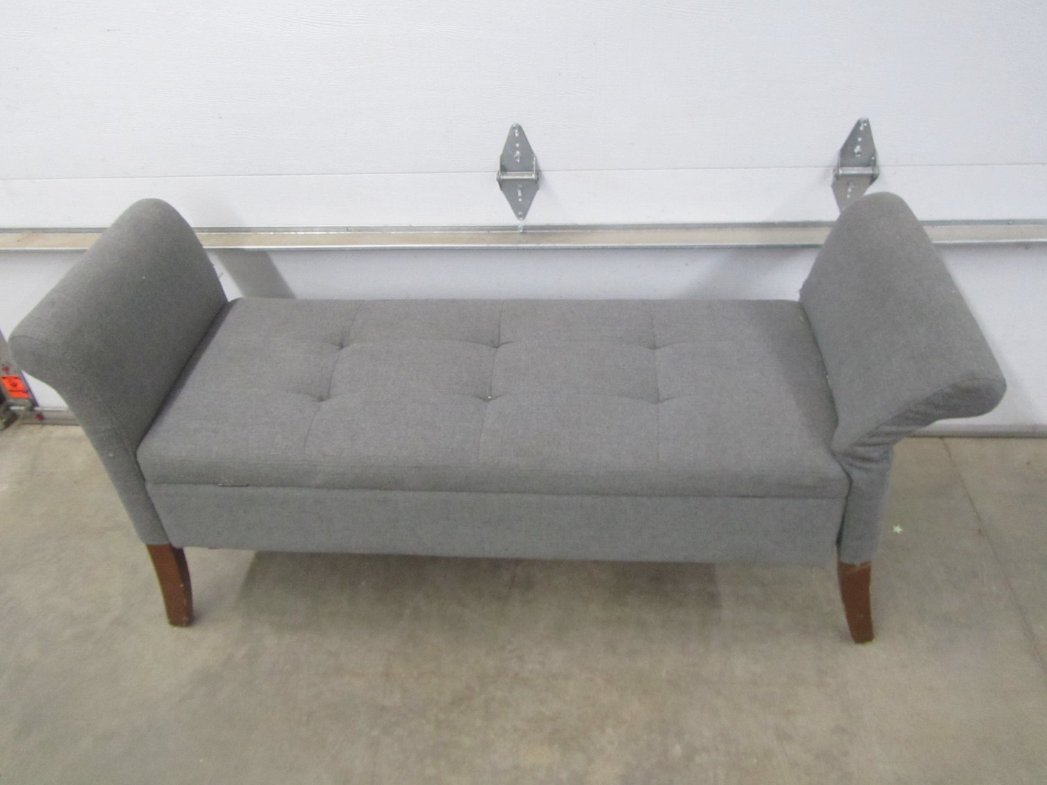 Ideal Corners Early May Consignment Auction, Pequot Lakes, MN 138341