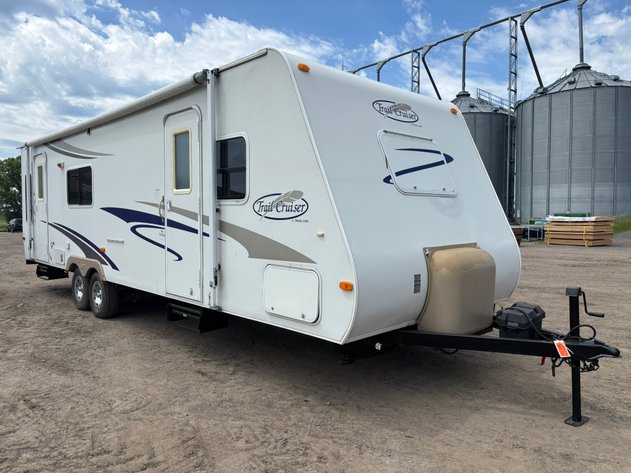 Image for (5) Campers: Travel Trailers, Pop-Up and 5th Wheel (141310)