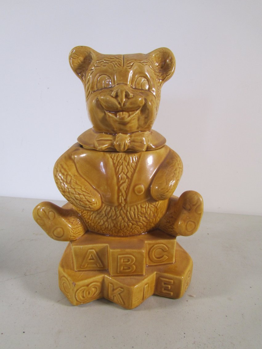Pete Hochmayr Estate: Antiques & Collectibles, Brainerd, MN (141797)