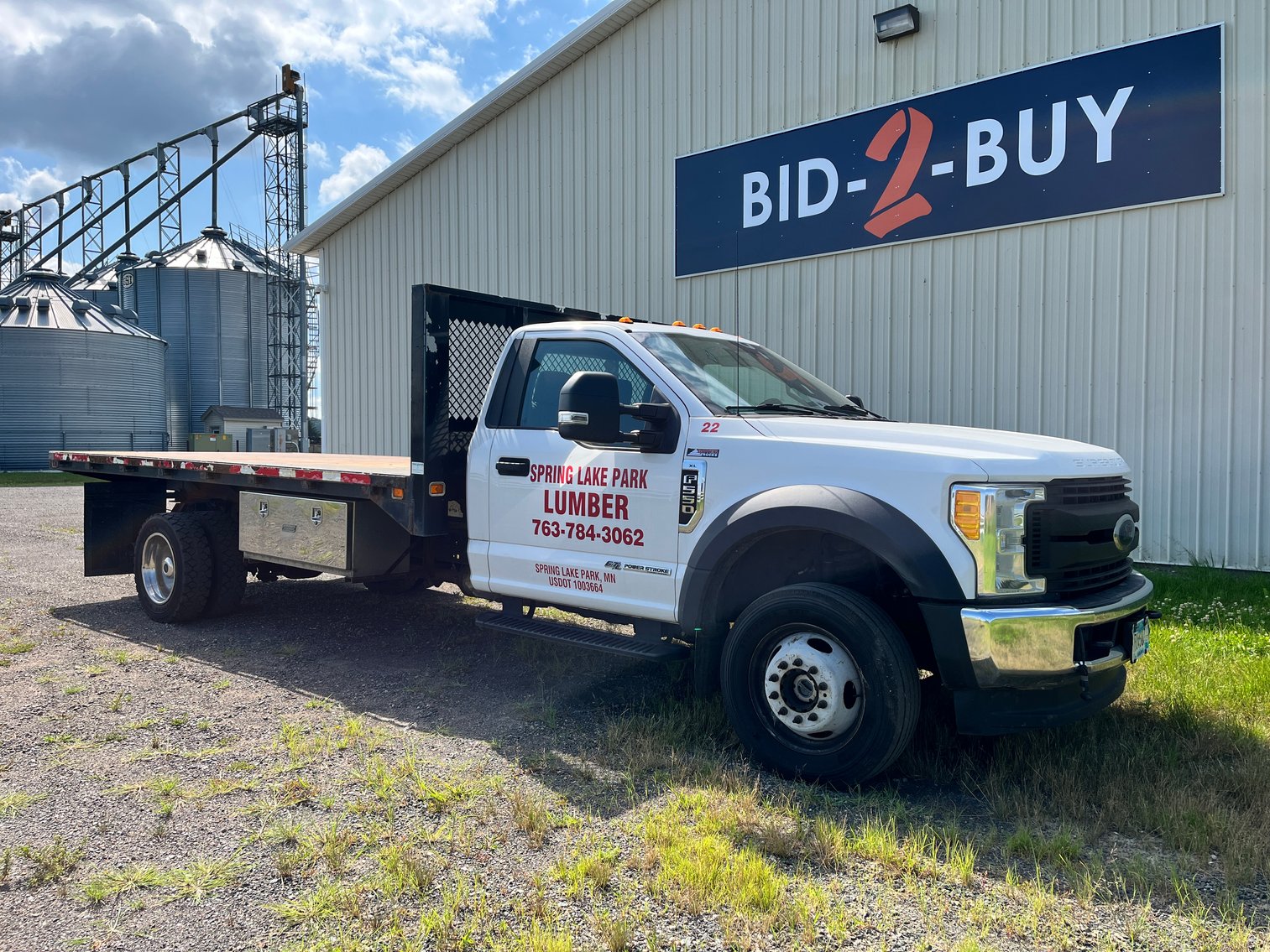 2017 Ford F-550 XL, 2004 Sterling Actera Box Truck, RDI Aluminum Deck Railing (143477)