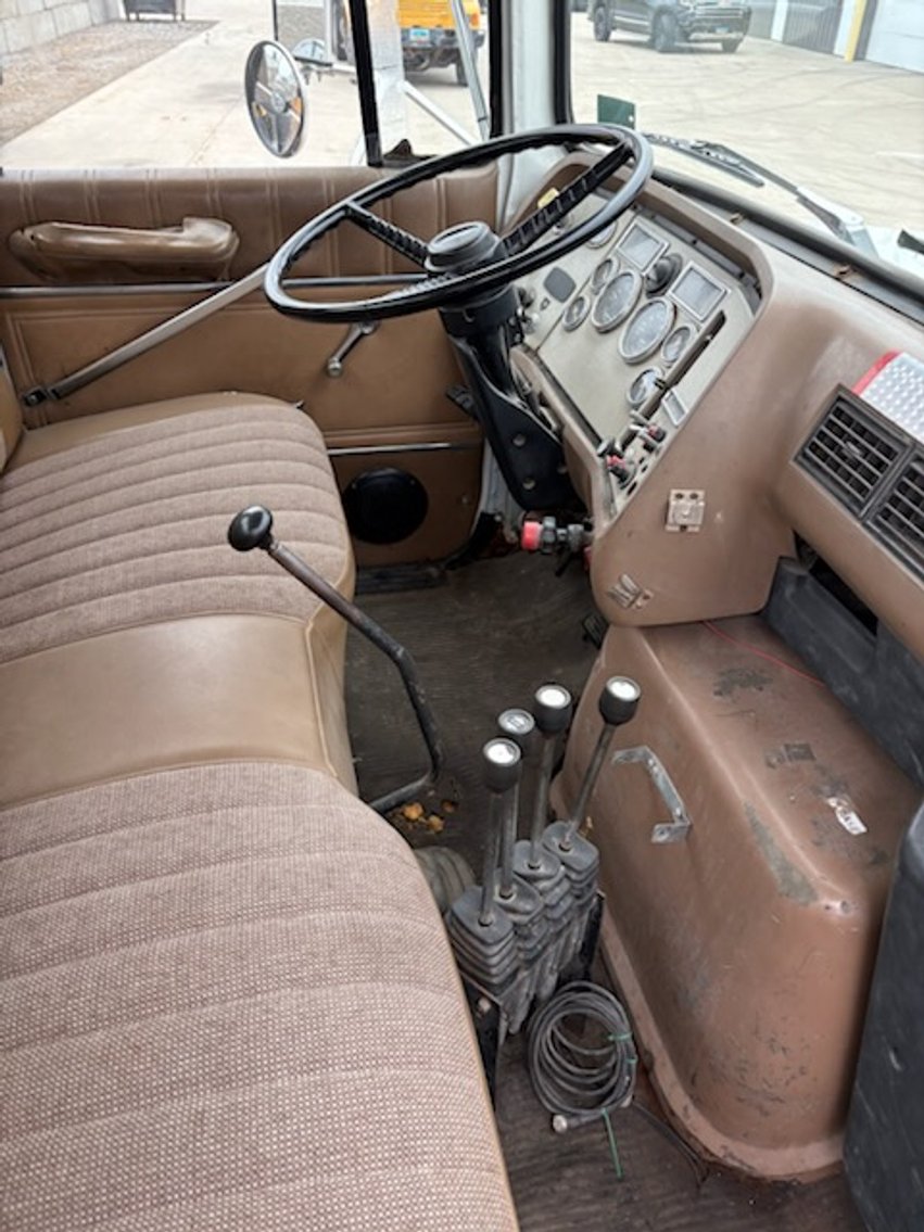 Surplus Vehicle & Equipment: Tools, Trucks & More! (142334)