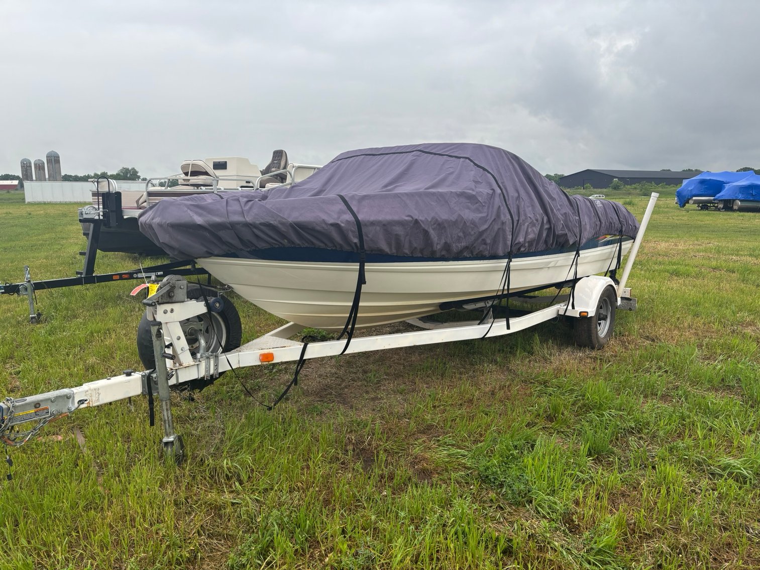 Multi-Location Auction: Motorhomes, Boats, Campers & Pop-Up Trailers (137316)
