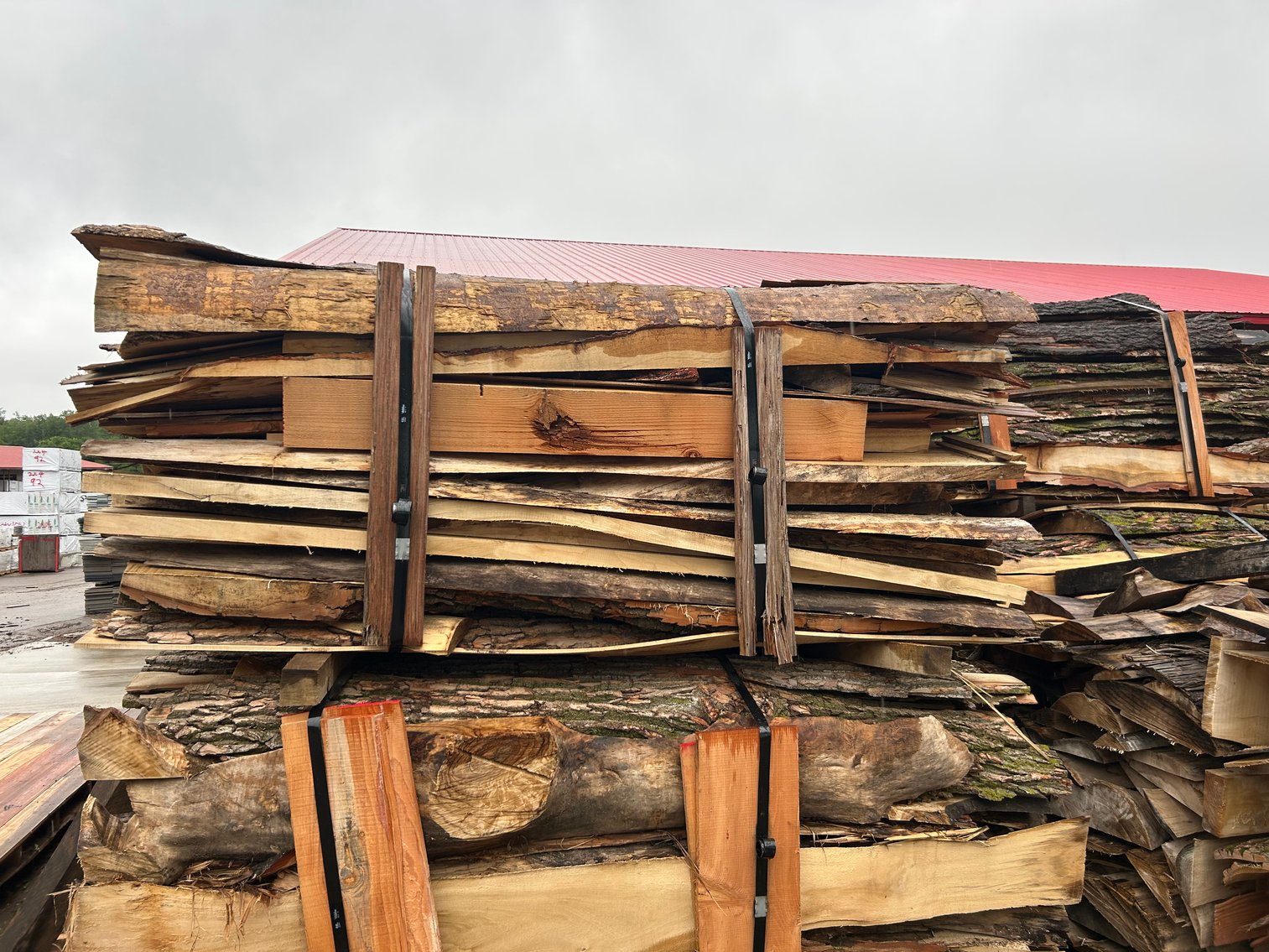 Bundle of Wood Slabs: Cottonwood & Mixed Hardwoods (144929)