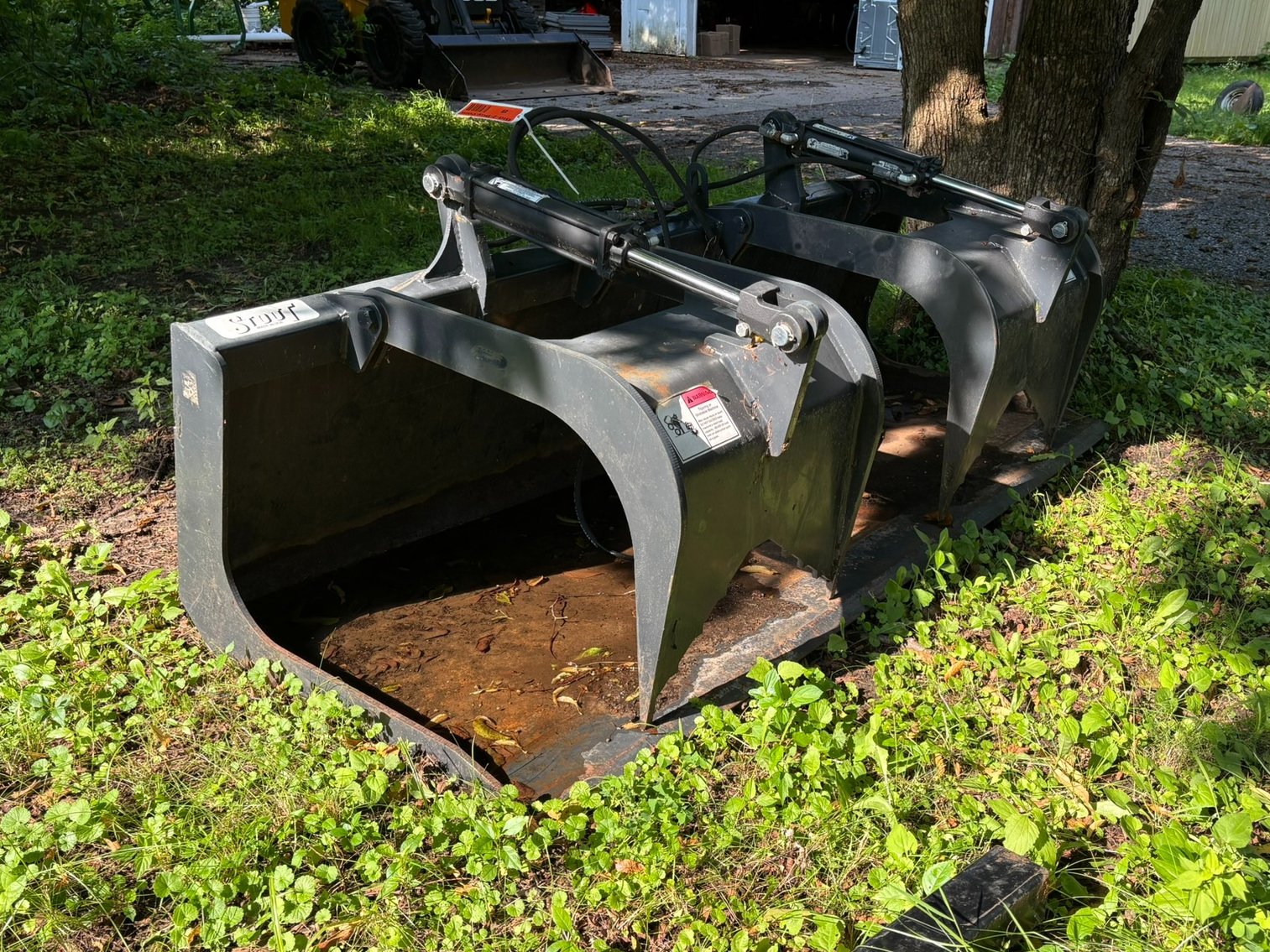 Elk River Estate: Mowers, Power Tools, Implements, Outdoor Equipment & More (145586)