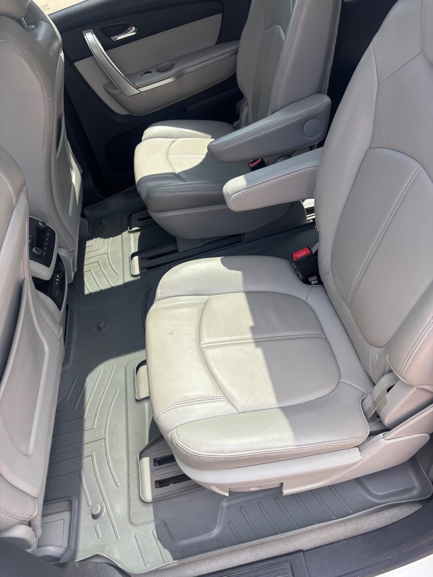 SUV's, Trucks, Cars, Snowmobiles & Trailers