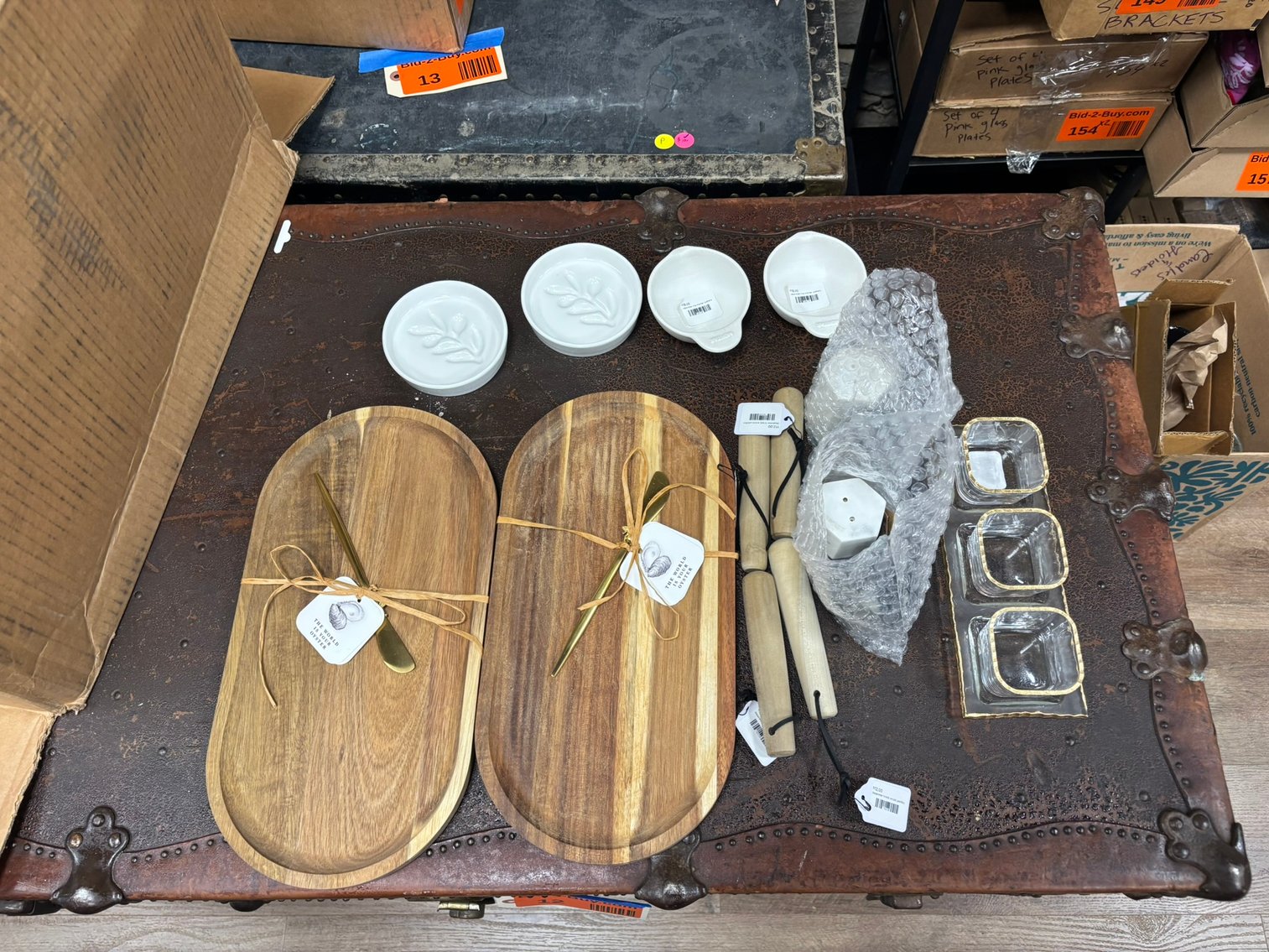 Novelty Gift Shop Liquidation (145779)