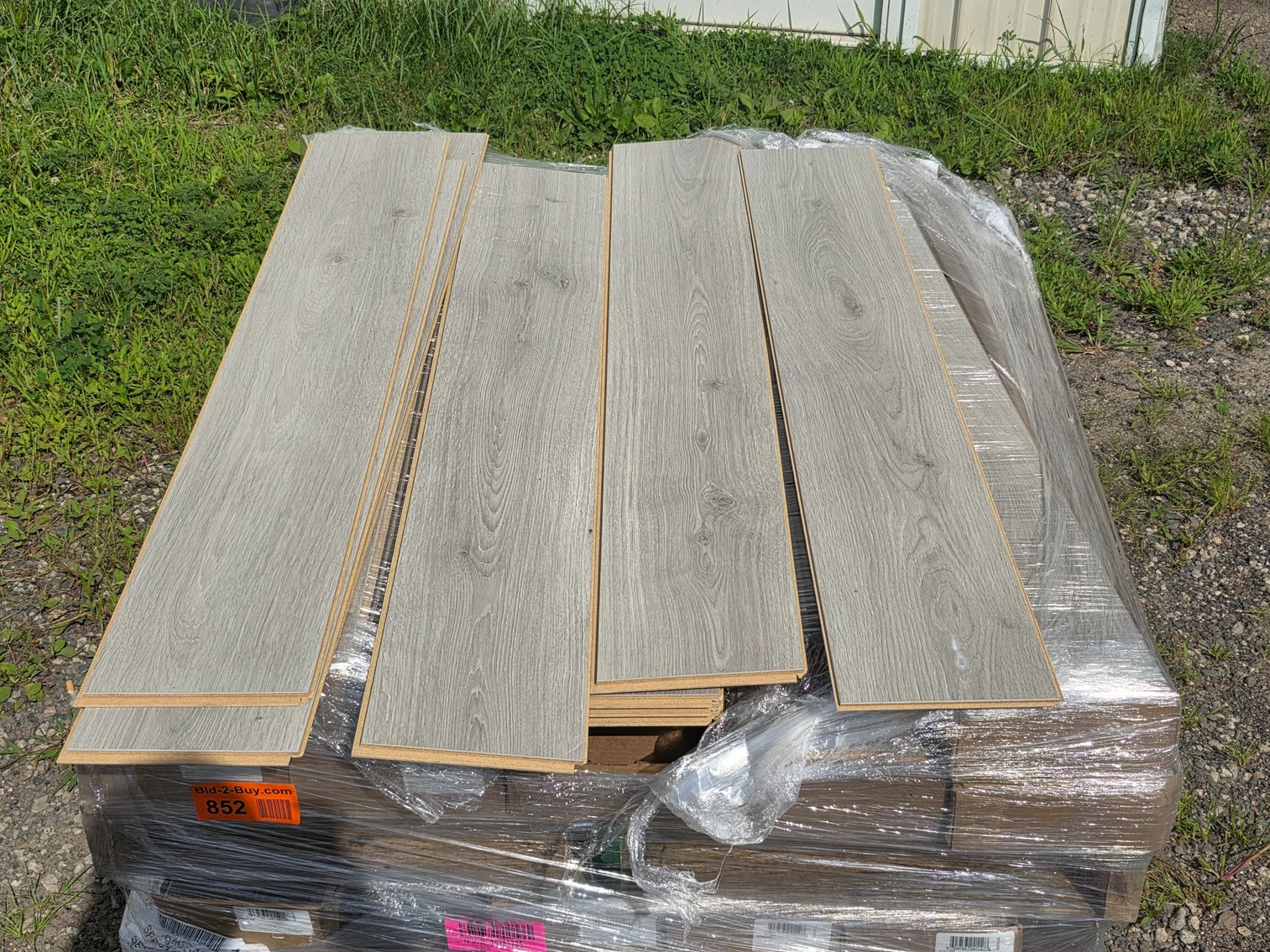 Water Resistant Click Plank Flooring, Over 7,500 Sq Ft (147425)