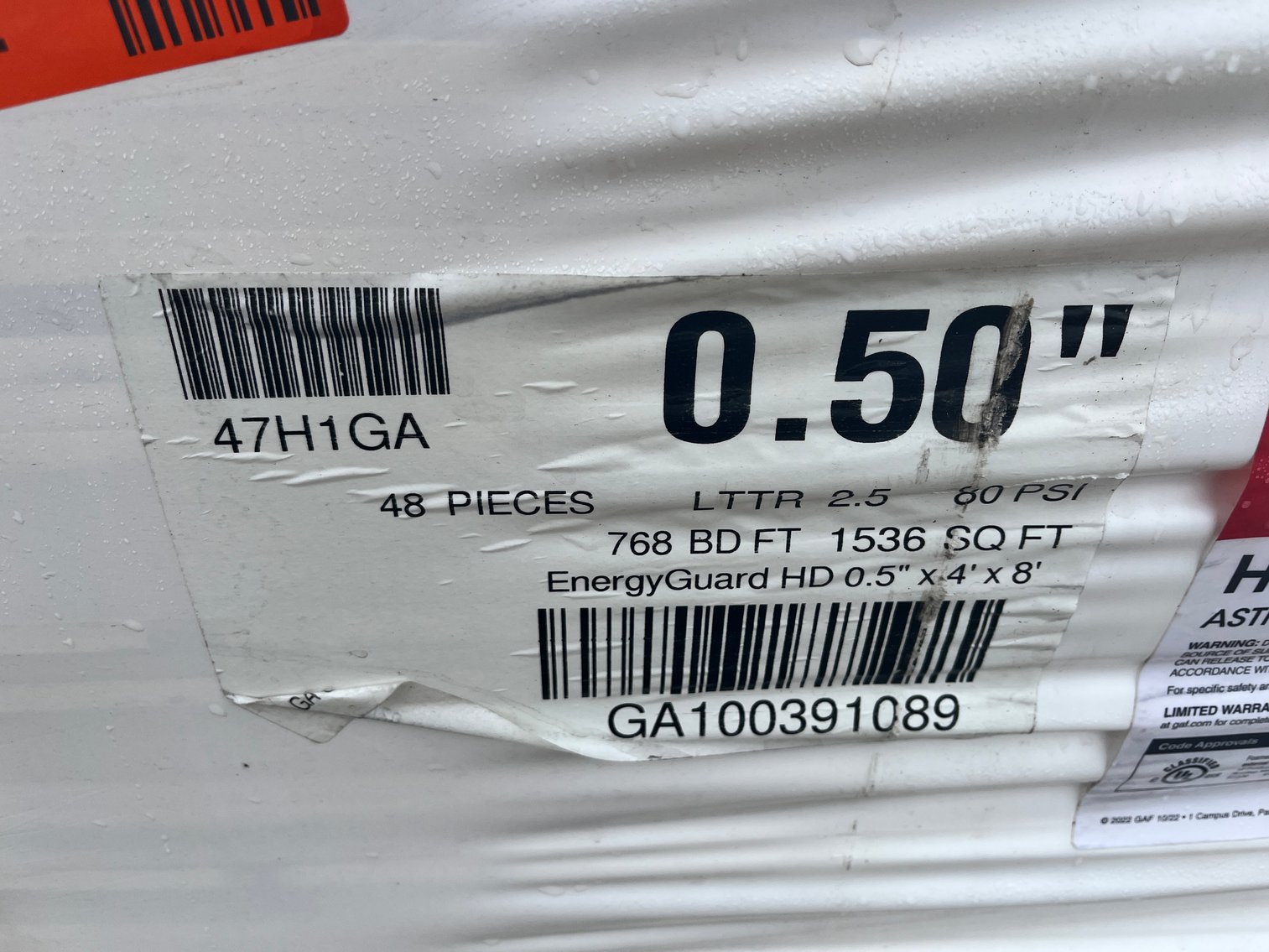 GAF EnergyGuard Polyiso Insulation & 16' Deckorators Slotted Composite Deck Boards (148183)