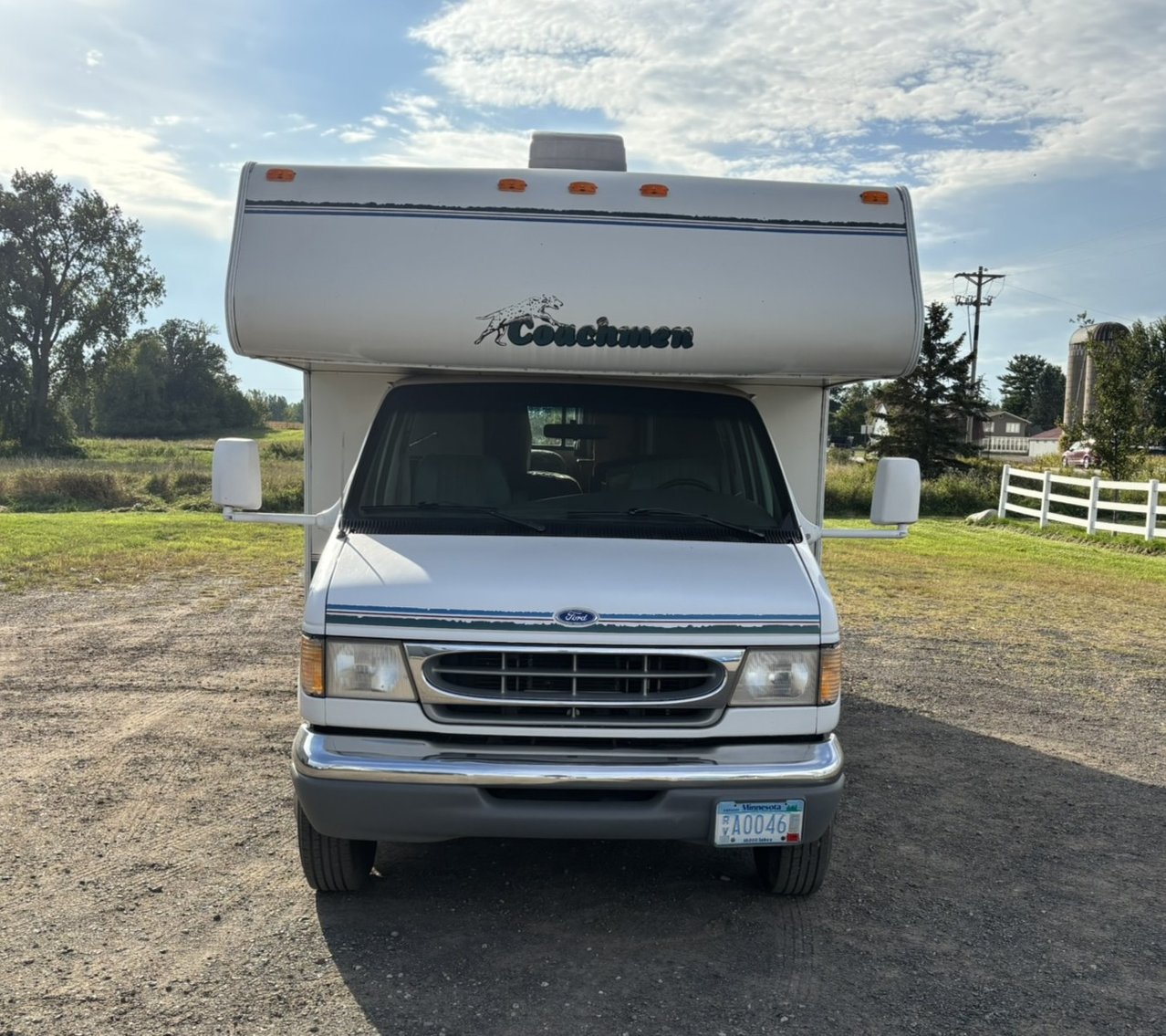 Multi-Location Camper Auction: Coachman Motorhome, (2) Pop Up Campers, Travel Trailers, 5th Wheels (149649)