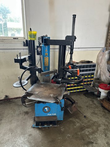 Image for Automotive Shop Complete Liquidation (151126)
