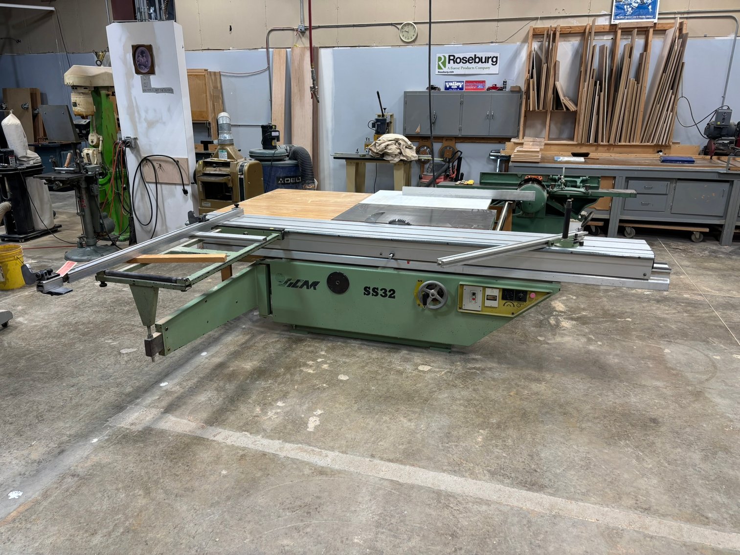 Cabinet Shop Retirement Auction (151547)