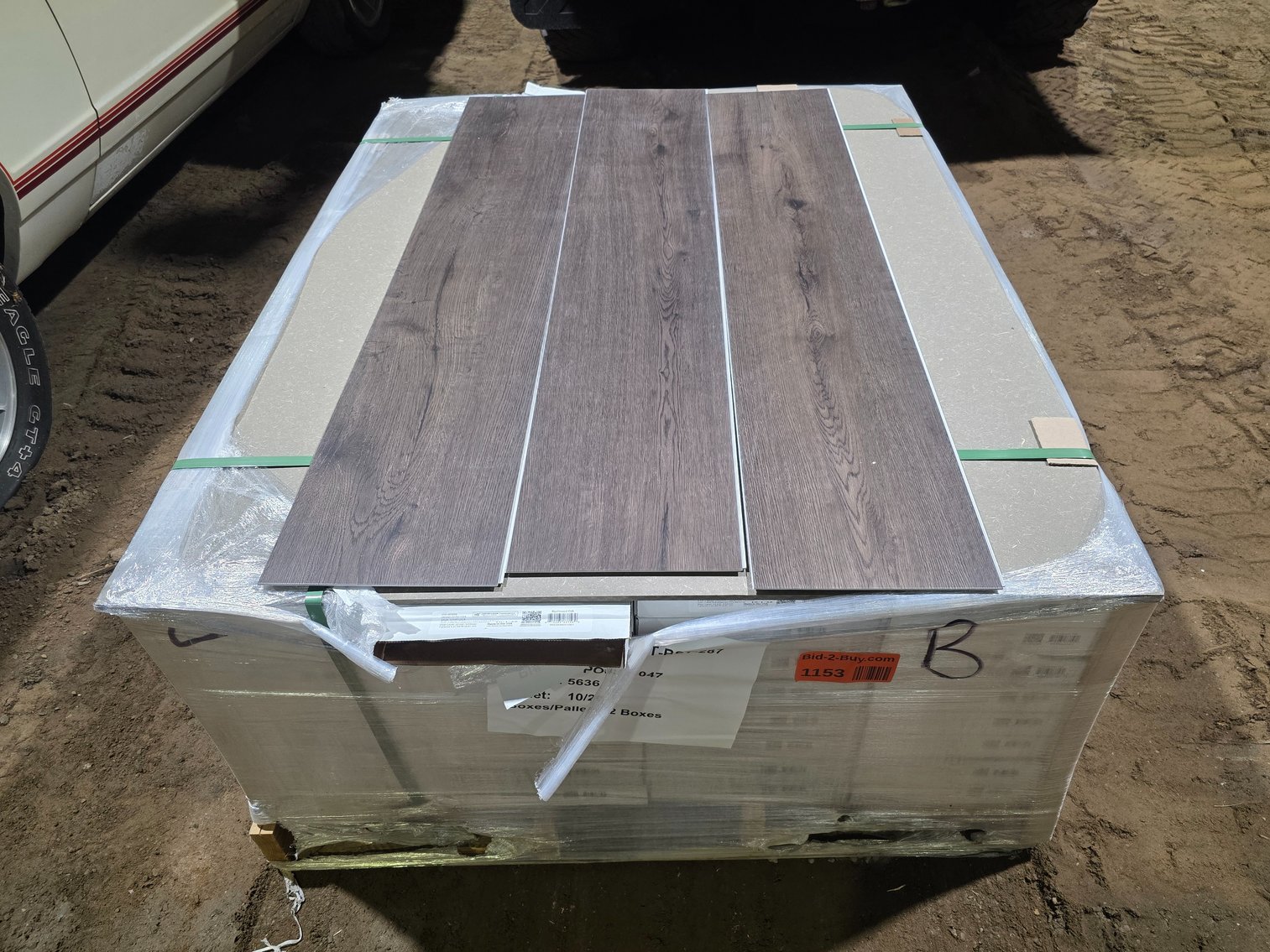 Waterproof Luxury Vinyl Click Plank Flooring (151894)