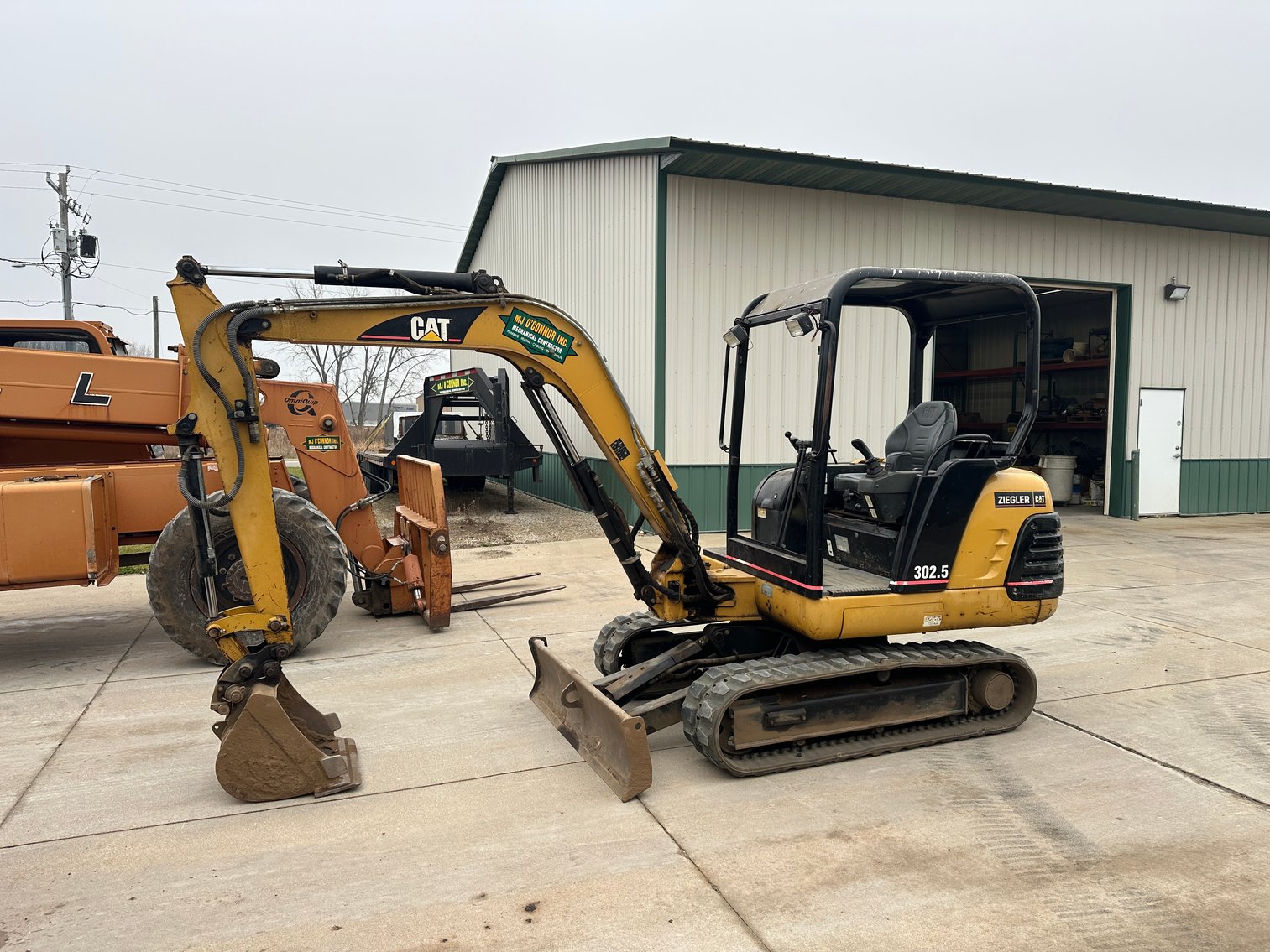 Construction Equipment Surplus to Ongoing Operations (152663)
