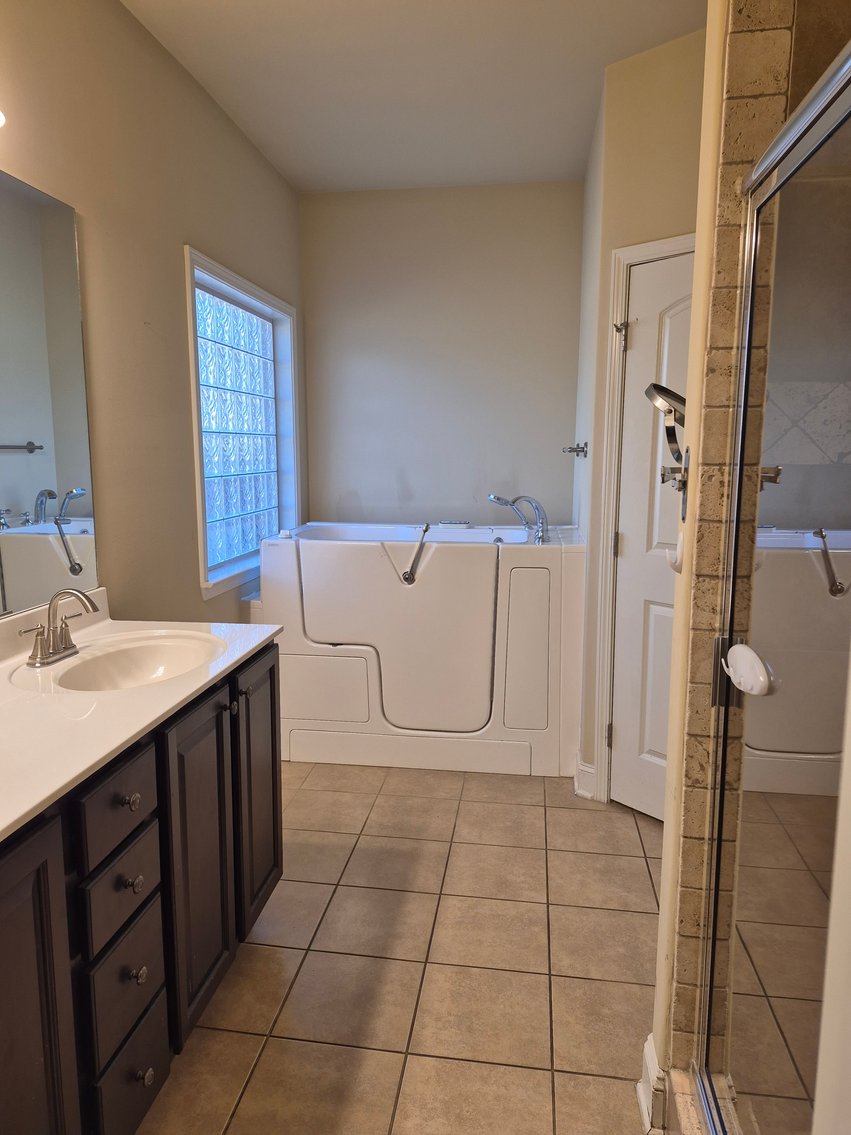 Image for The Estate of Lee Ann Hodges