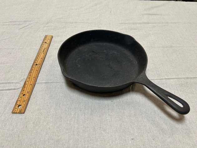 Image for Thursday Night Live!  Cast Iron & Collectibles At Phillips Brothers Auctions' Auditorium!