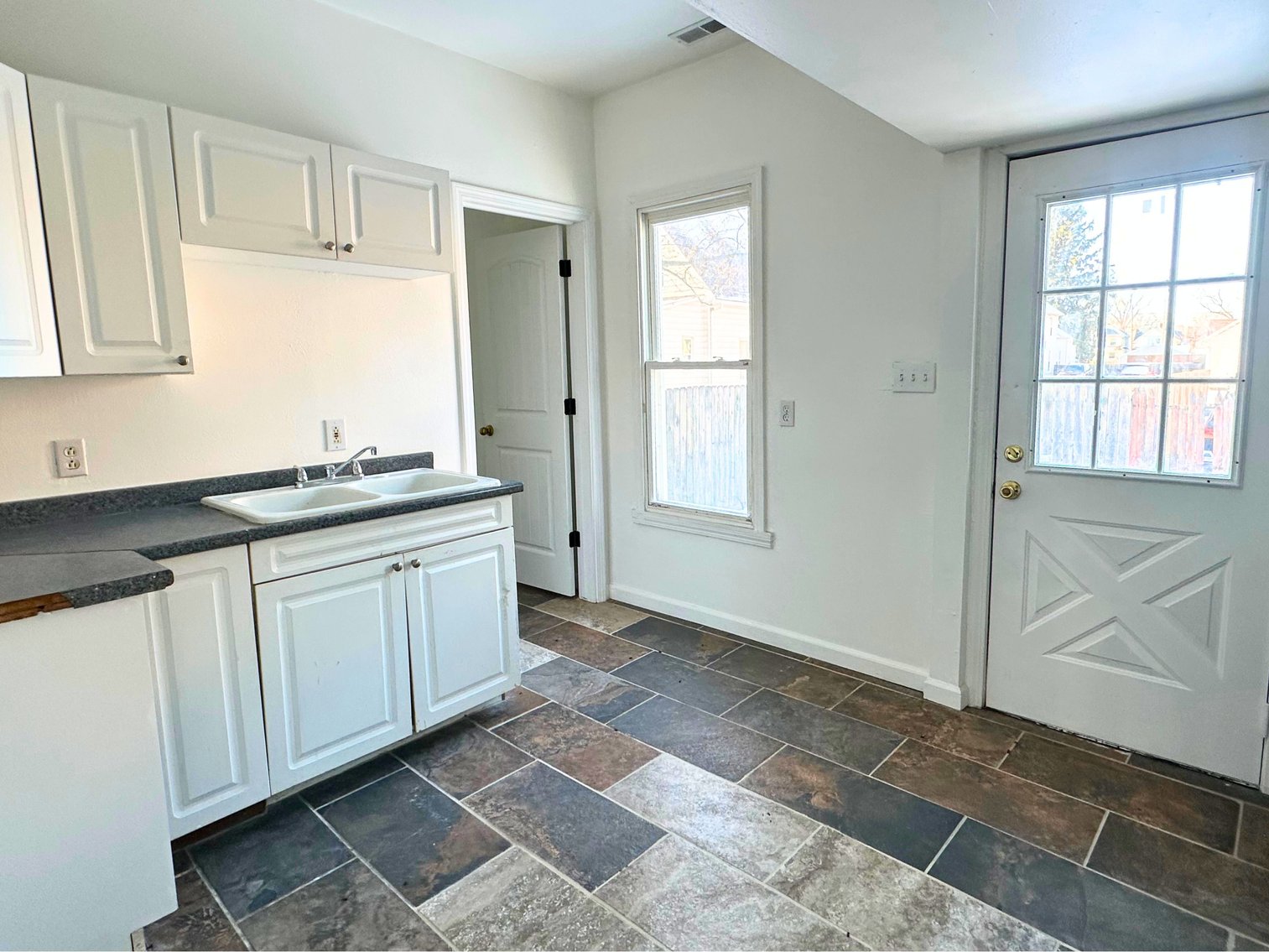 Image for SOLD! 2 Riverside Ct. Toledo, OH 43611