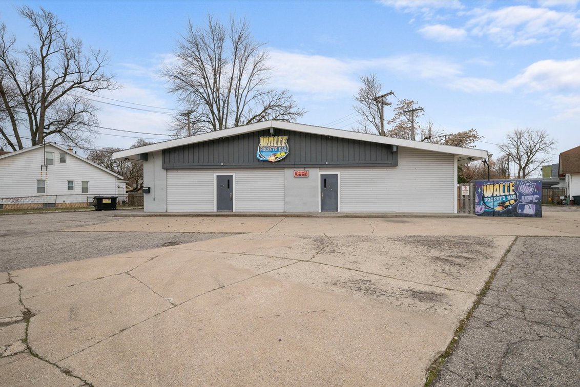 Image for FOR SALE: 1901 W Sylvania Ave Toledo, OH 43613