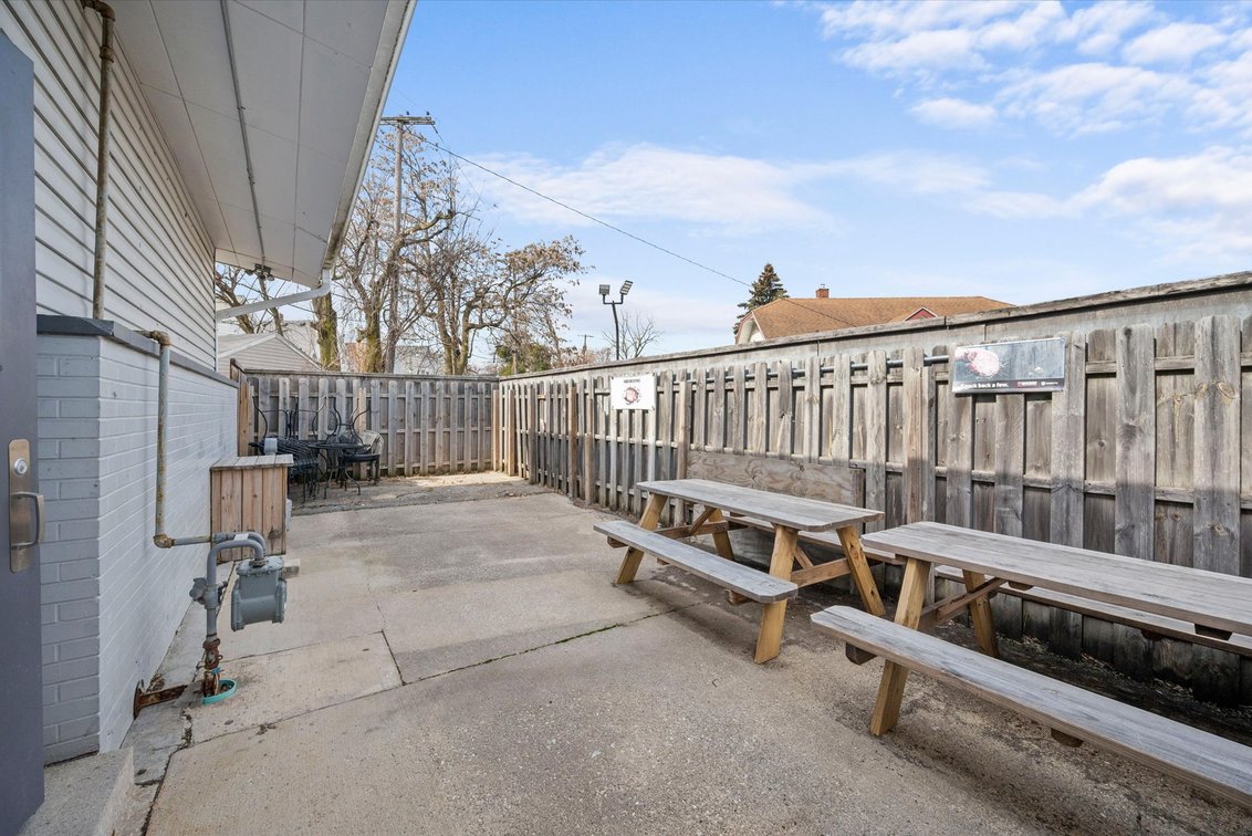 Image for FOR SALE: 1901 W Sylvania Ave Toledo, OH 43613