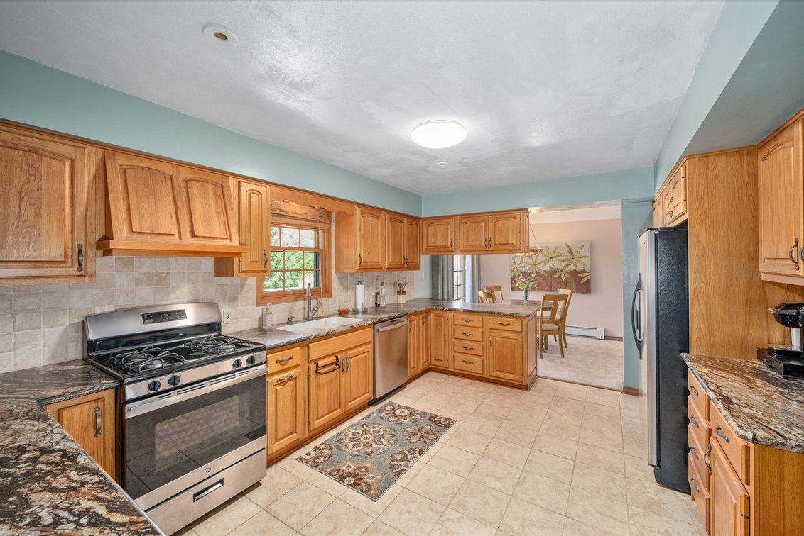Image for Online Auction 16+ Acre Horse Farm 5691 County Rd. 1-2 Swanton, OH 43558